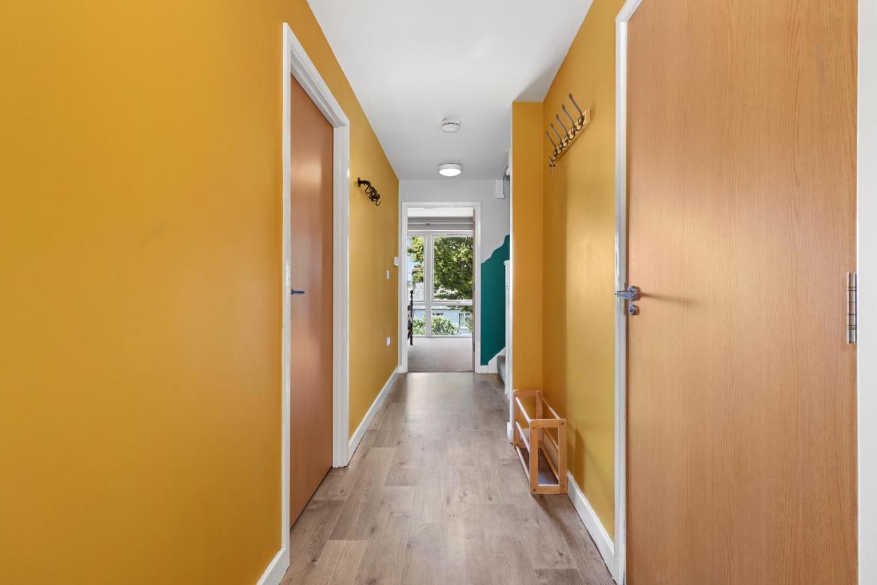 Modern House With Parking Buisness And Leisure Villa Brighton Bagian luar foto